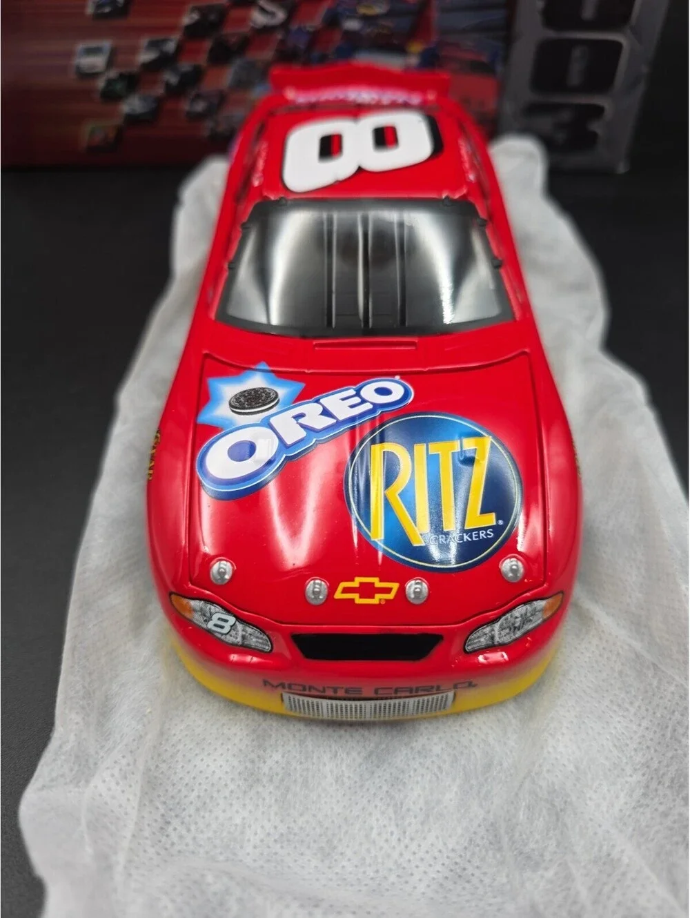 #8 DALE EARNHARDT JR. 1/24 OREO RITZ CUP CAR 2003 ACTION Diecast Car